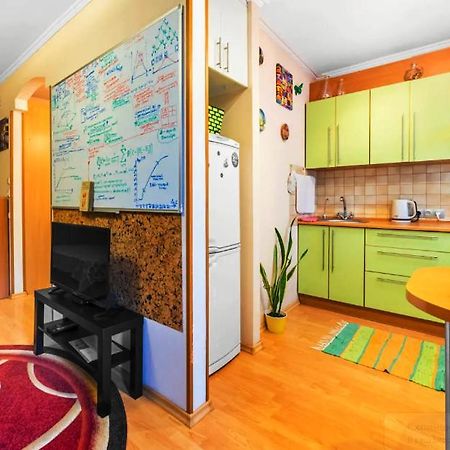 Iq-Room Black Sea Studio Apartment Odessa Ua Exterior photo